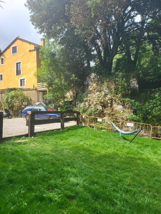 Pension Alfoz De Rondiella Piñeres Екстериор снимка
